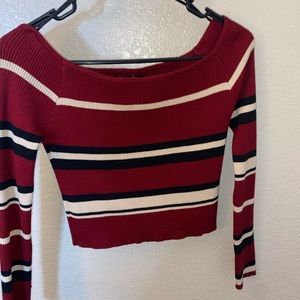 Cute Medium crop top for fall